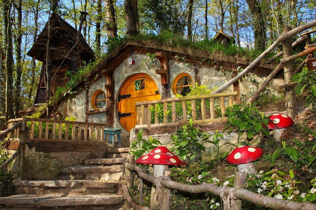 İstanbul Çıkışlı Günübirlik Sapanca Maşukiye Ormanya Hobbit Evler Turu